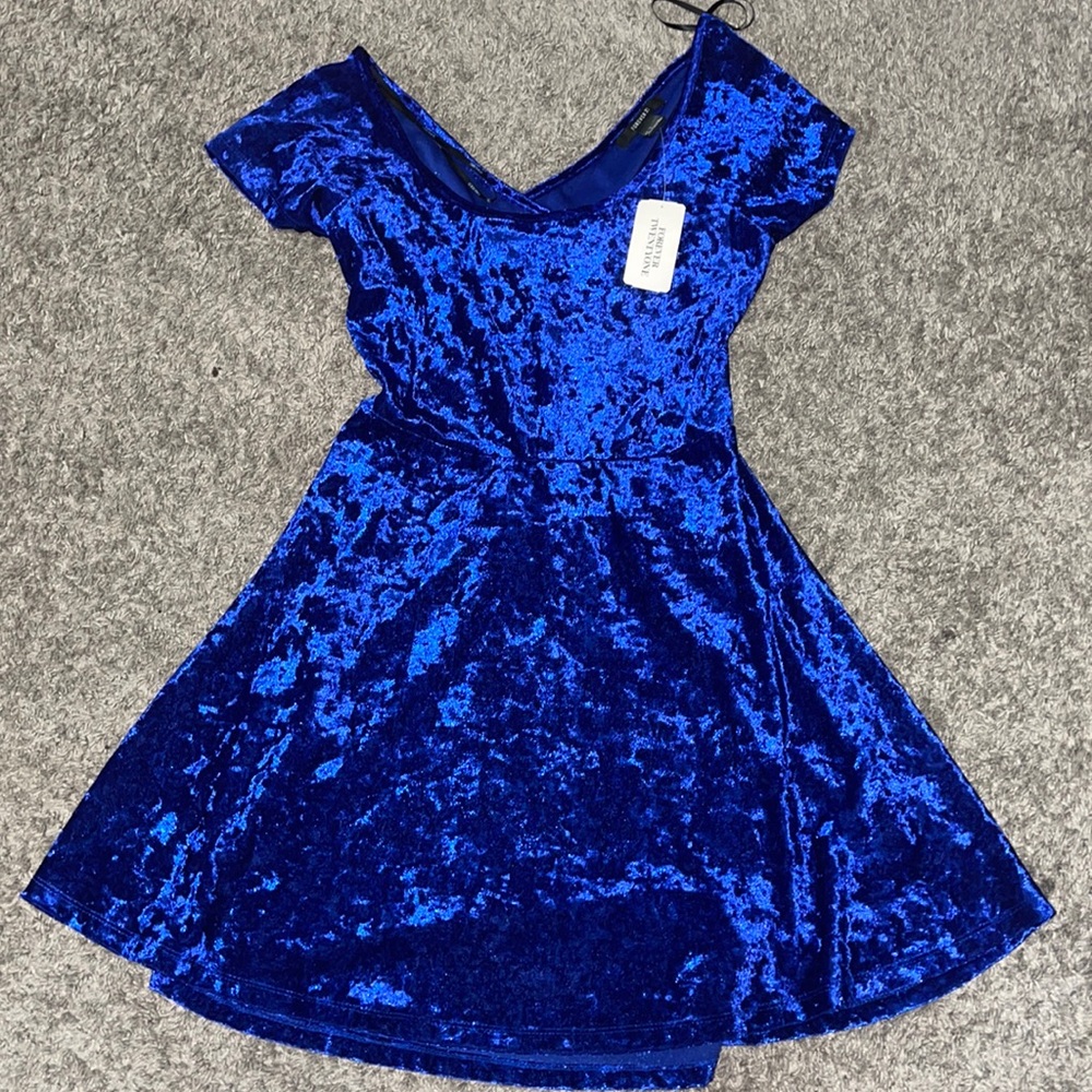 Forever 21 blue velvet dress NWT